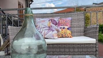 Double Room, Garden View | Terrace/patio