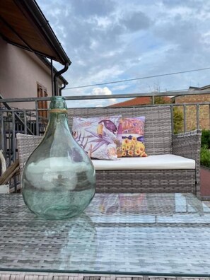 Double Room, Garden View | Terrace/patio