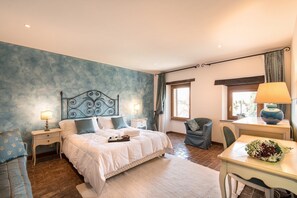 9 Schlafzimmer, Bügeleisen/Bügelbrett, Internetzugang, Bettwäsche