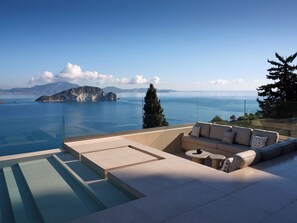 Property grounds - Galithea Villa, Heated Pool & Marathonisi SeaViews (MR9X+3X4 Laganas, Greece)