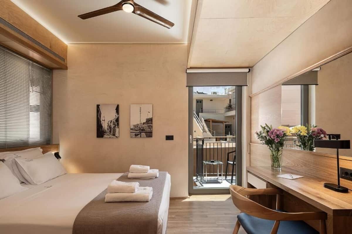Mini-bar avec articles gratuits, coffres-forts dans les chambres