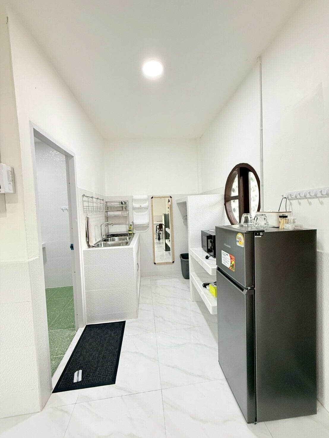 Standard Room, Garden View | Private kitchen