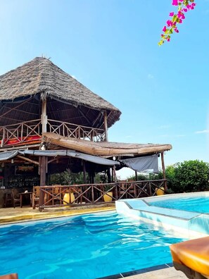 2 outdoor pools -  Sand Bank View Hotel  (Kiwengwa)