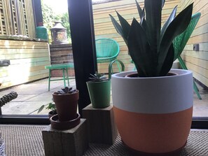 Interior - Chorlton Garden Rooms - Relax, work, stay & play. (Manchester)