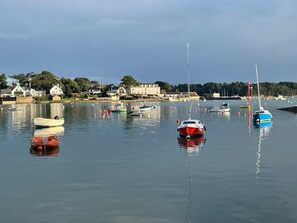 Marina - Vacation home 10 pers. with heated and covered swimming pool Hauts de Locmiquel (Baden)