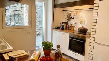 Classic-Villa, Gartenblick | Eigene Küche