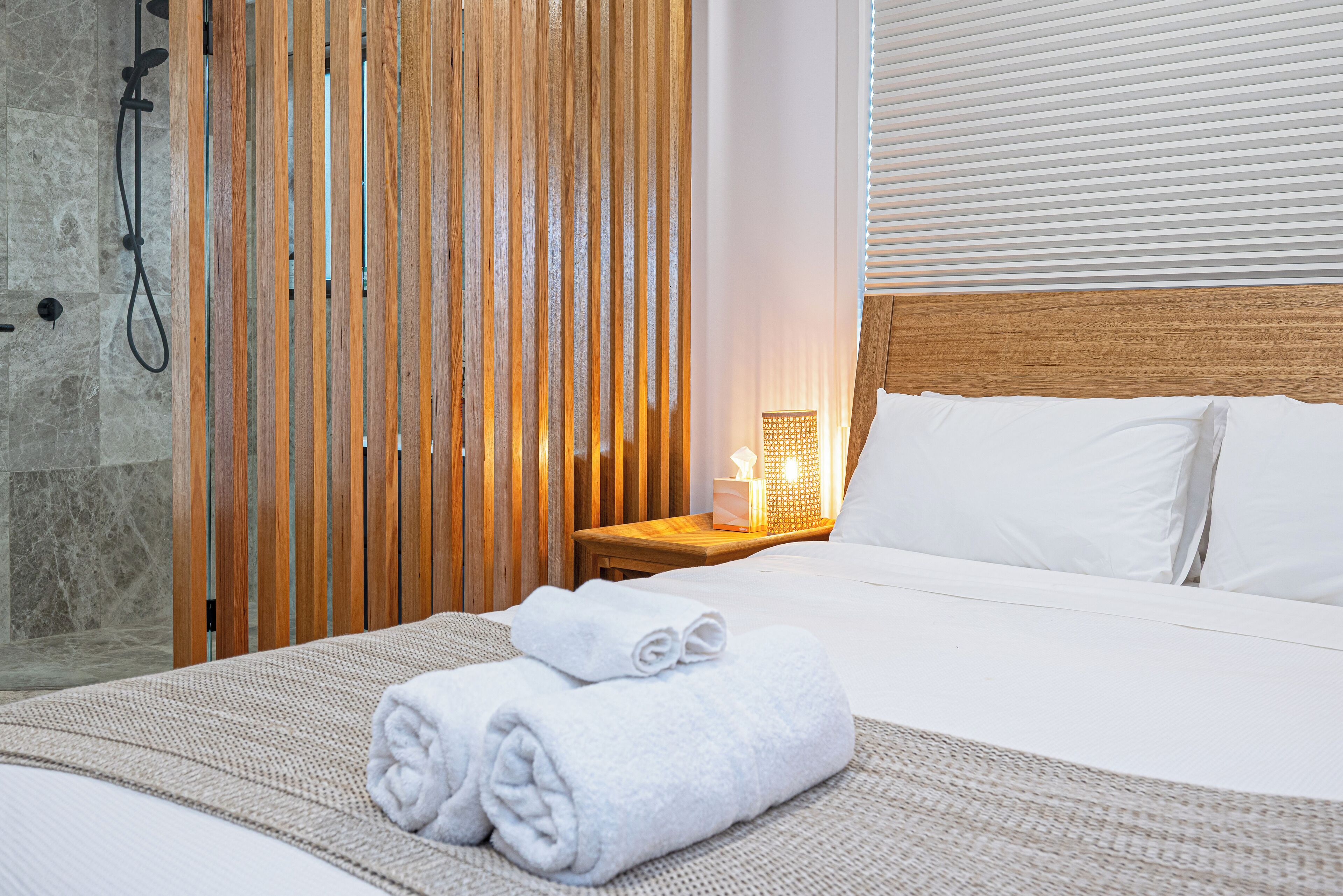 Deluxe Apartment, Ocean View | Iron/ironing board, free WiFi