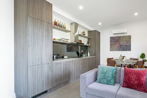 Interior - Luxe on Seacrest (Encounter Bay)