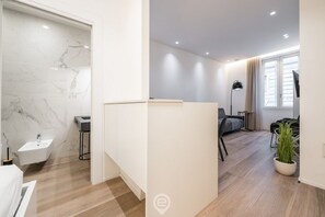 Room - Loft 2 Via Campidano - Modern studio for your stay (Cagliari)
