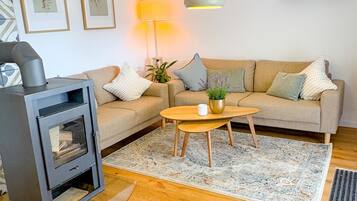 Televisie en een open haard