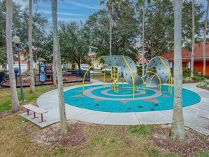 Children’s area - Six Bed Pool Villa in Resort -Close to Disney! (Davenport)
