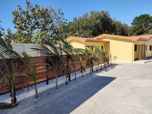 House, 2 Bedrooms, Smoking | Property grounds - #1 New & Modern 2 bed Suite With Shared Pool (Liberia)