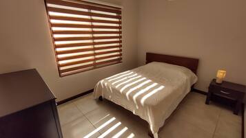 House, 2 Bedrooms, Smoking | 2 bedrooms