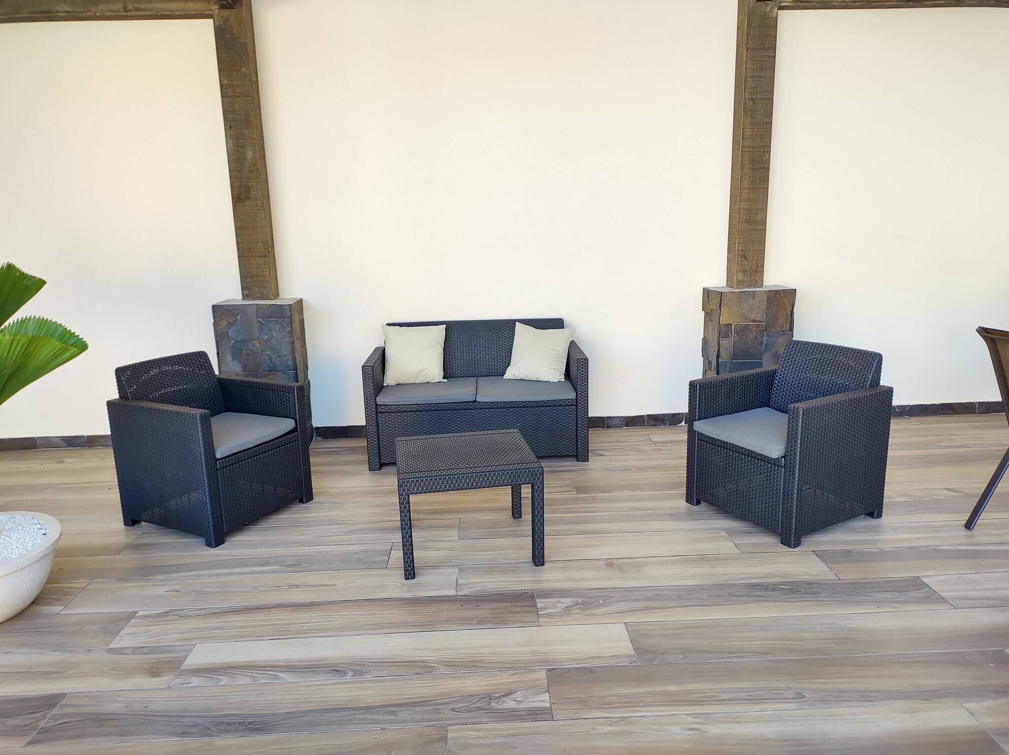 House, 2 Bedrooms, Smoking | Property grounds