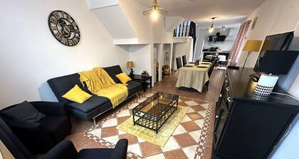 Charming Cottage in a Converted Farmhouse with Wi-Fi