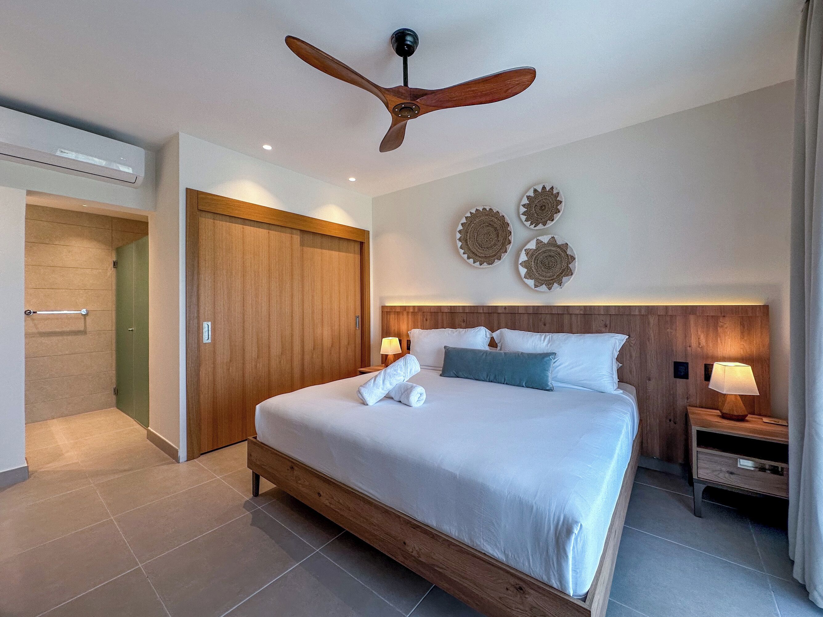 Deluxe Penthouse, 2 Bedrooms, Golf View