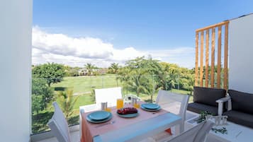 Loftsleilighet – premium, 3 soverom, utsikt mot golfbane | Terrasse/patio