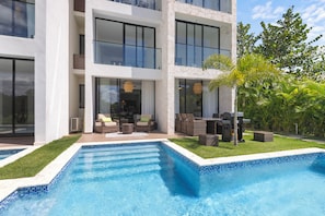 Deluxe Apartment, 2 Bedrooms, Golf View | Pool | 2 outdoor pools - Cocotal Beach Homes Punta Cana (Punta Cana)