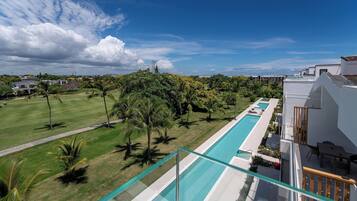 Premium Penthouse, 3 Bedrooms, Golf View | Terrace/patio