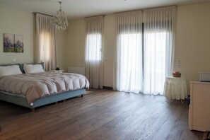 Room - Villa Kalamos/Sea View & Pool nearby Athens (Kalamos)