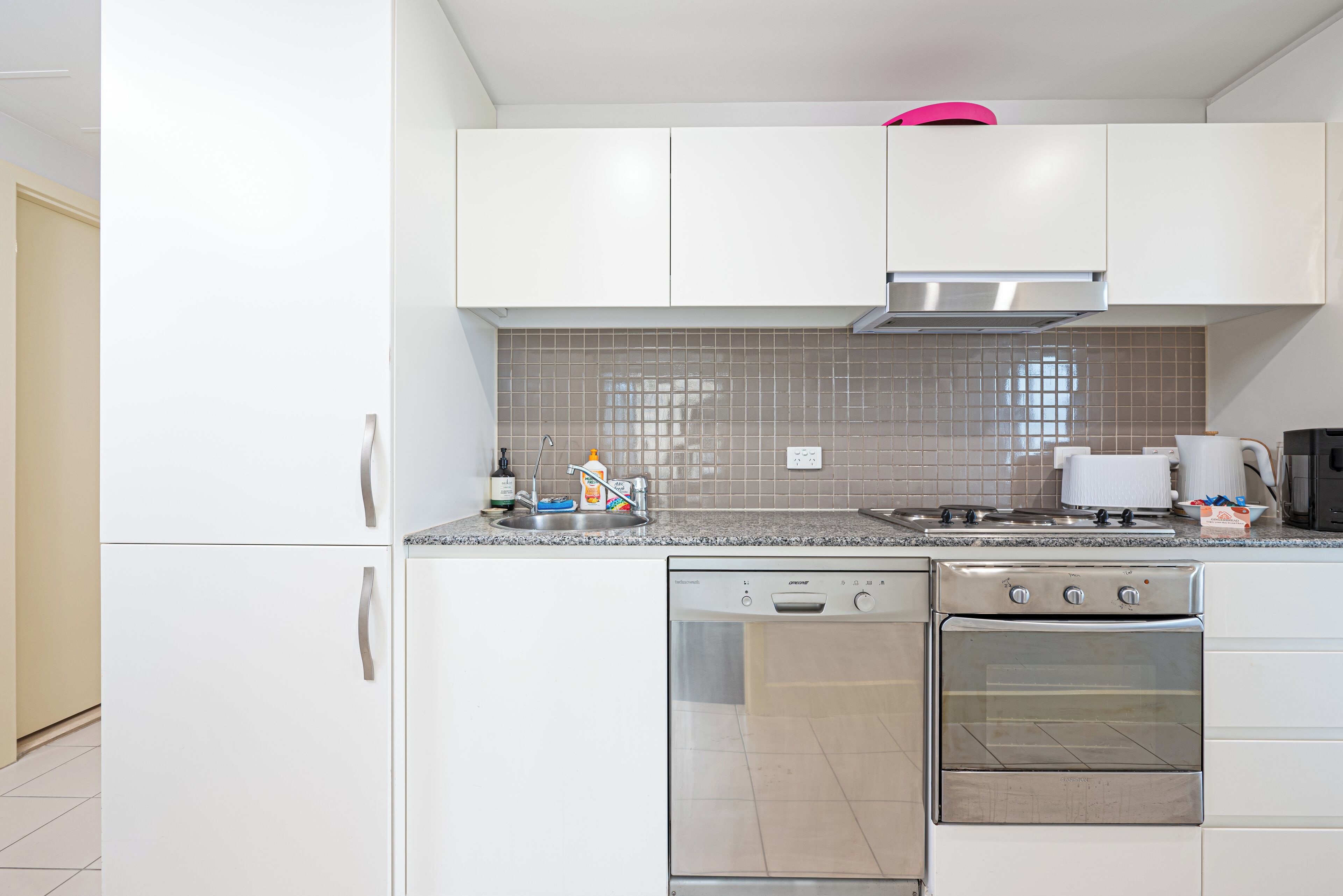 Superior Apartment, Ocean View | Private kitchen