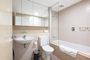 슈피리어 아파트, 바다 전망 | 욕실
