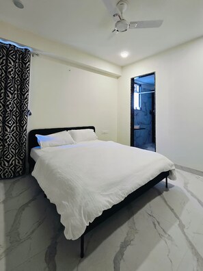 Deluxe Apartment | Free WiFi - Black Stone- 3 BHK Bapu Nagar (Jaipur)