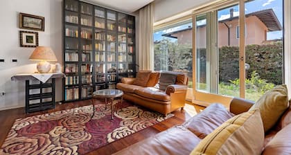 Villa Ottaviano: Elegante Villa mit privatem Garten und Entspannung nahe dem Gardasee