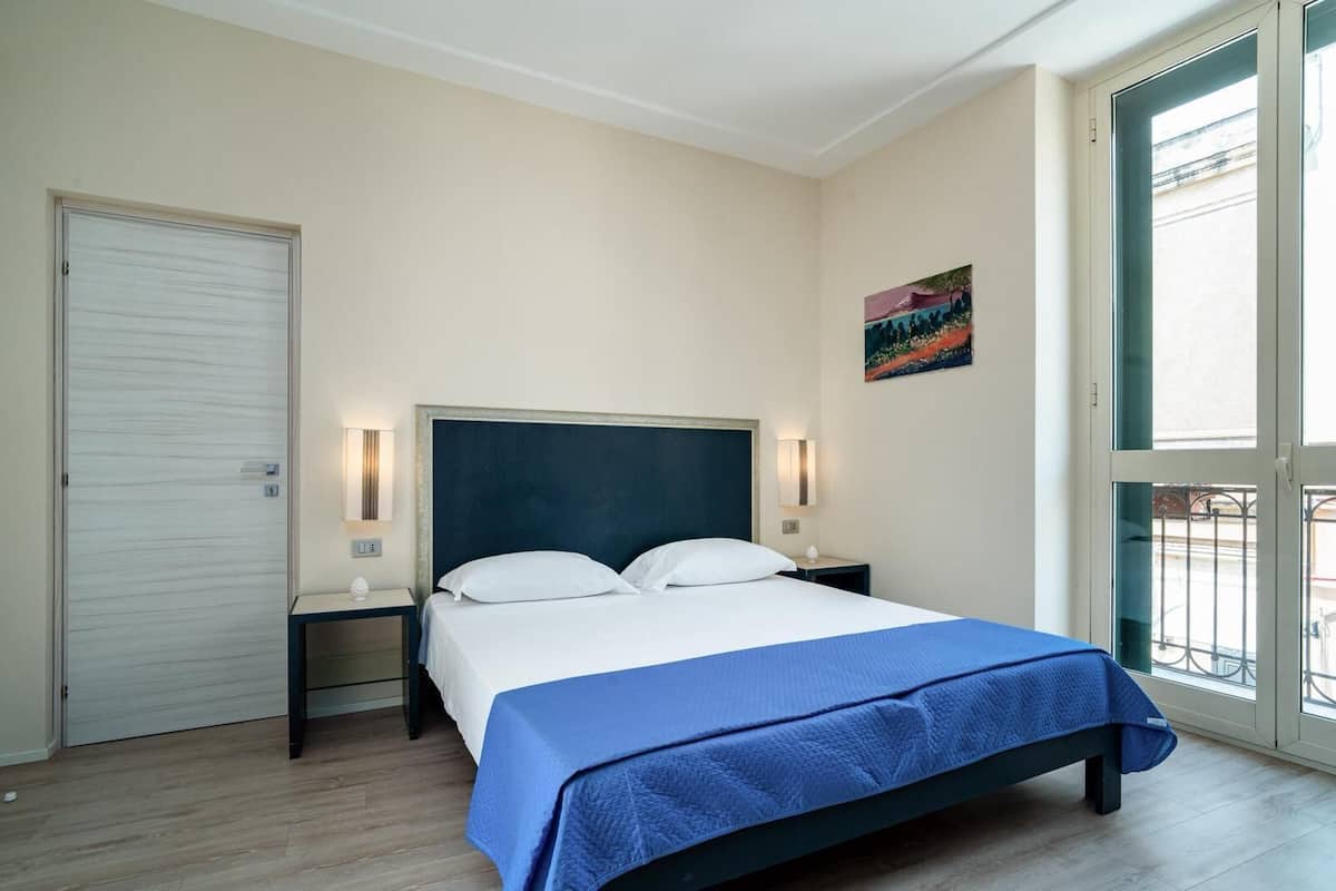 Al Ciclope N.5 | Premium bedding, minibar, desk, bed sheets