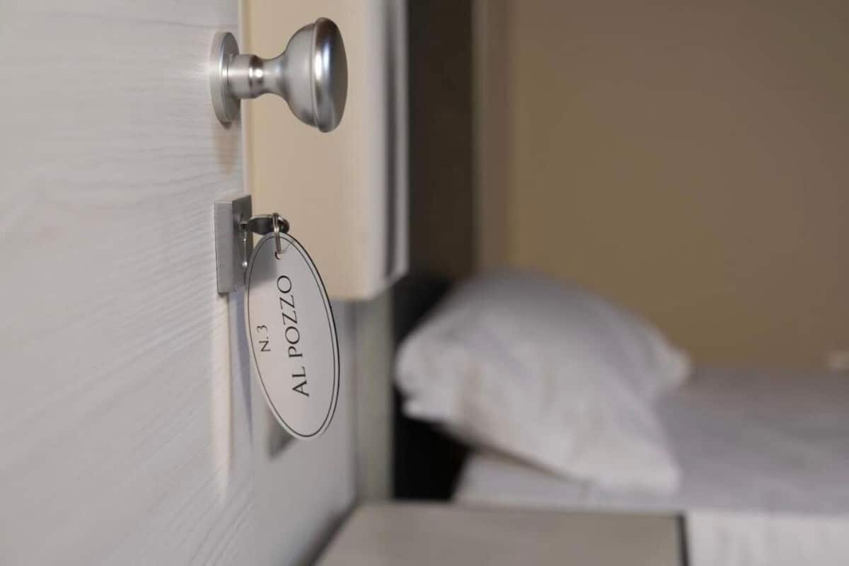 Al Pozzo N.3 | Premium bedding, minibar, desk, bed sheets