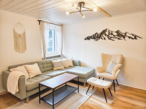 Spacious 18th century Farmhouse for groups w. garden, near Zurich & Rhine Falls