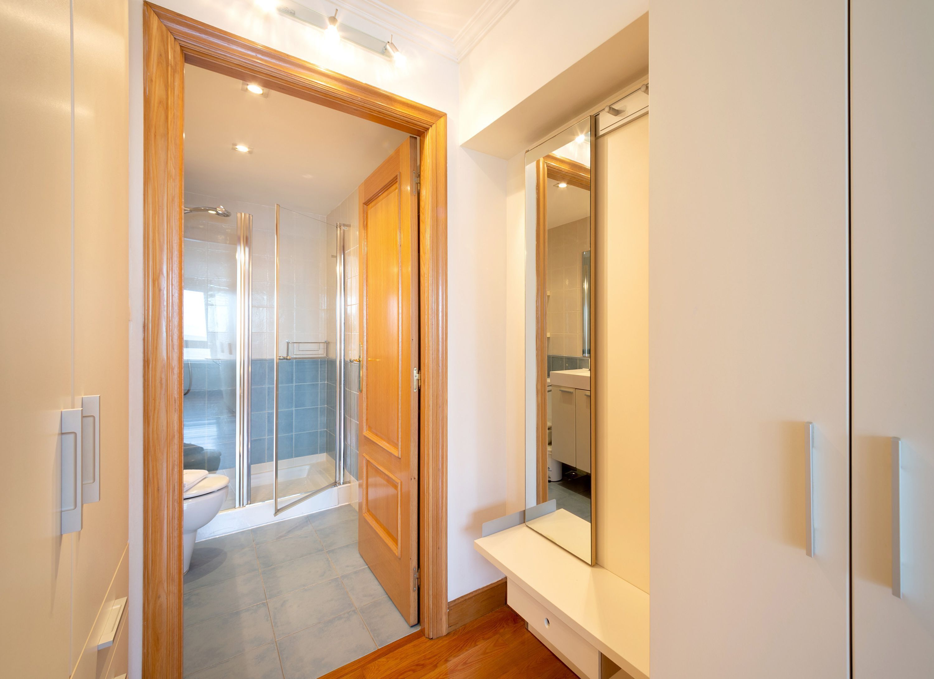 2 bedrooms