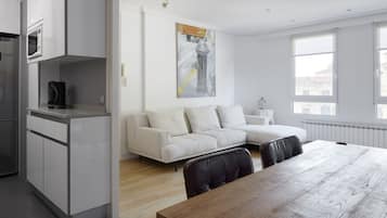 House | 2 bilik tidur