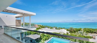 Skyline Villas - Estate (up to 40 Guests)