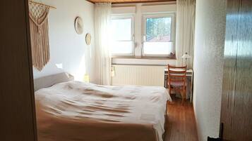 1 Schlafzimmer, Bügeleisen/Bügelbrett, WLAN