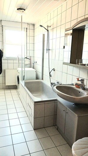 Hair dryer - Cozy vacation apartment near bathing lake and beach  (Berumbur)