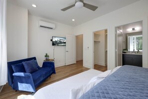 5 bedrooms, iron/ironing board, free WiFi, bed sheets