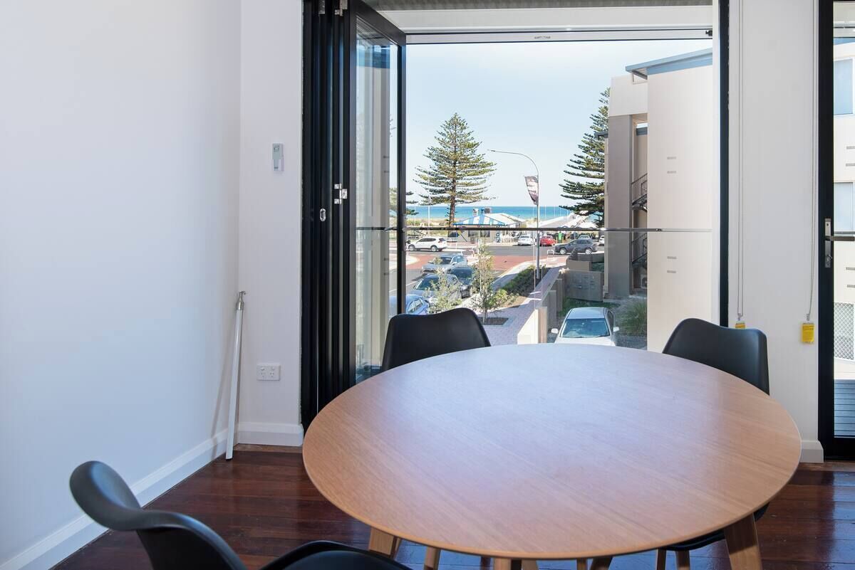 Apartemen Comfort | Tempat makan