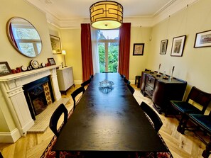 House - Stunning Family Home in Tulse Hill (London)
