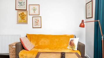 House | 1 bedroom