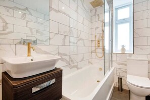 House - Stylish Ground-floor Retreat in Notting Hill (London)