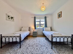 Apartment - Charming 2-bedroom Flat in London (Bromley)
