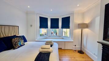 4 bedrooms