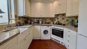 House | 2 bedrooms, Internet