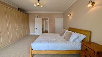 House | 2 bedrooms, Internet