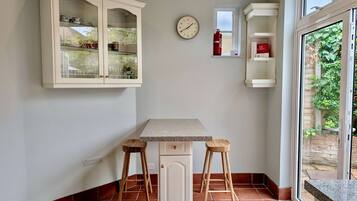 House | 2 bedrooms, Internet