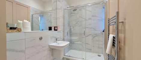 Apartment | 2 bedrooms, Internet