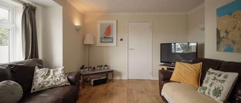 Apartment | 4 bedrooms, Internet
