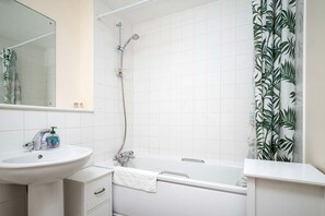 House - Charming Flat Near London Stadium (London)