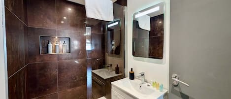 House | 1 bedroom, Internet